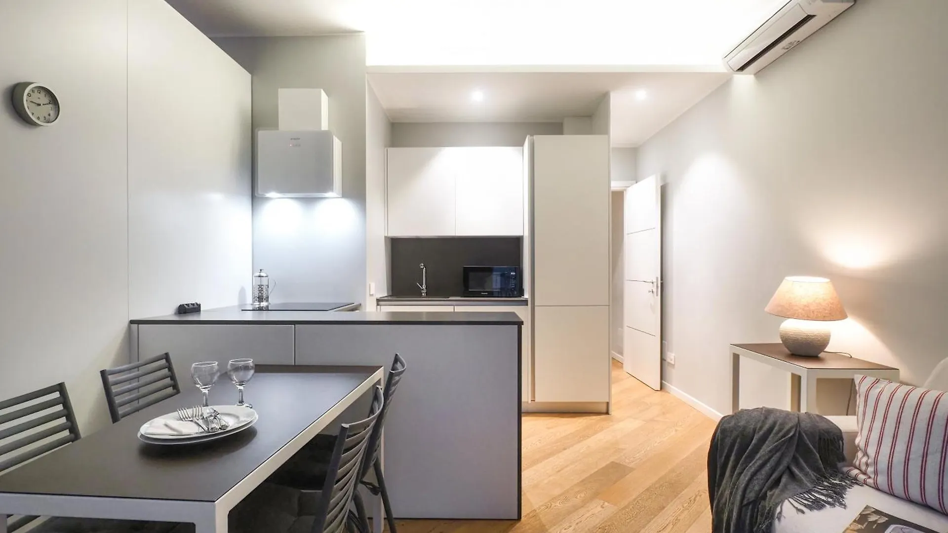 Contempora Apartments - Visconti Di Modrone Milano