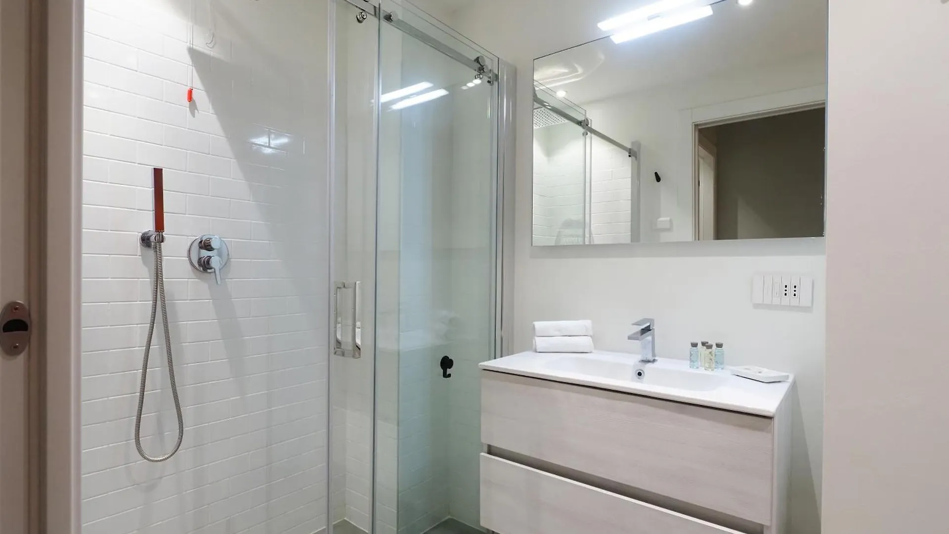 Contempora Apartments - Visconti Di Modrone Milano Italia