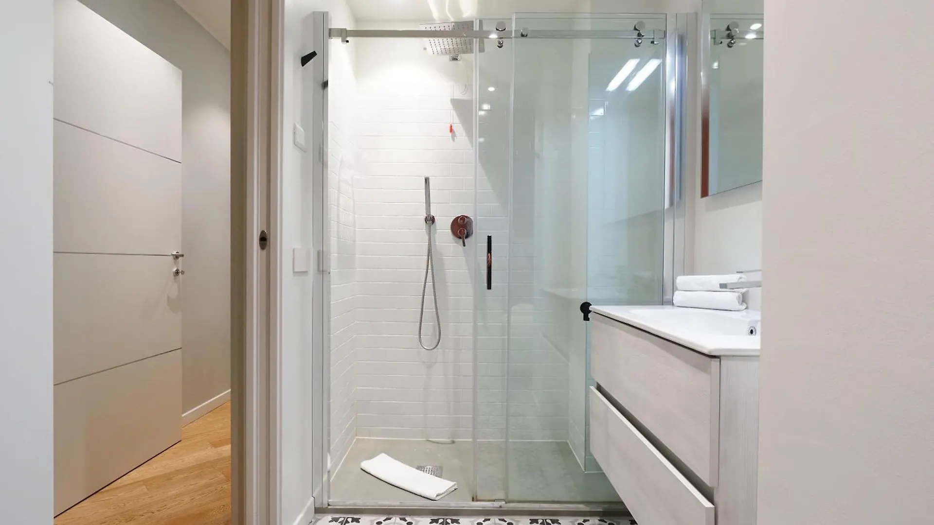 Contempora Apartments - Visconti Di Modrone Milano